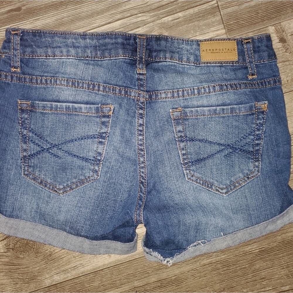 Aeropostale Medium Wash Destroyed Denim sz2 - Picture 6 of 7